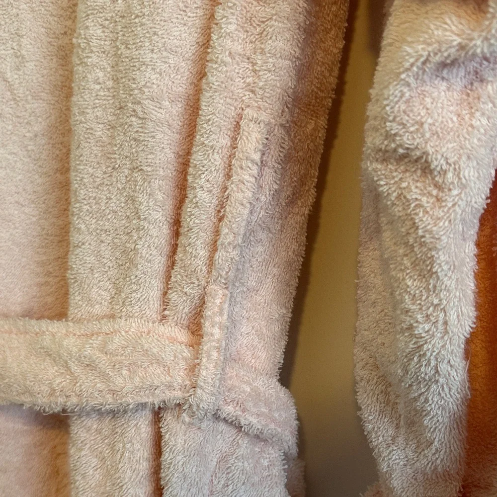 Ralph Lauren Pink Fleece Bathrobe - Picture 7 of 7